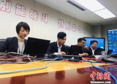 探访银行“夜行军”：24小时“保驾护航”智能系