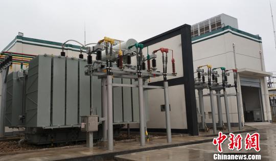 国网湖南省电力公司等单位的“一种集约型直流融冰装置拓扑结构”发明专利应用广泛。　湖南省知识产权局供图 摄