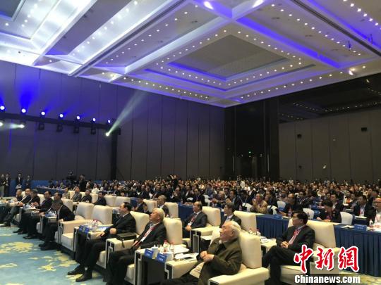 会议现场 周悦磊 摄
