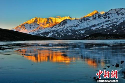 天府旅游名县——稻城县。　四川省文化和旅游厅 供图 
