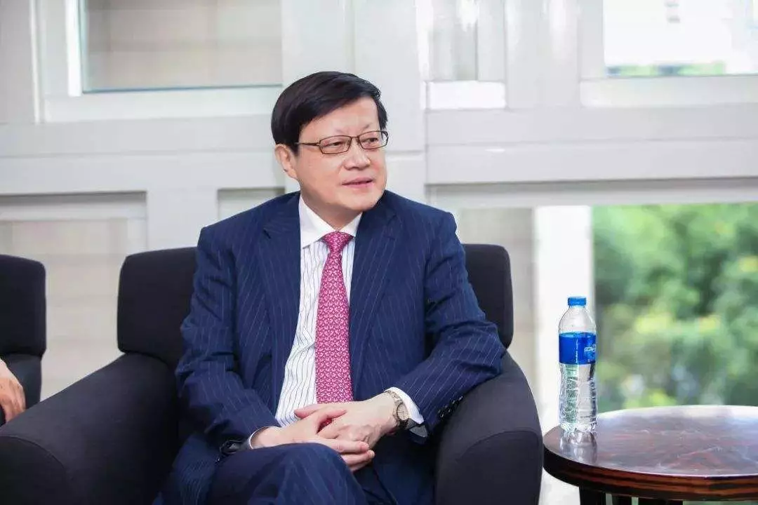 4月数据公布 九大首席经济学家看中国经济