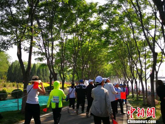 如今的阳城，美丽风景正变身美丽经济，绿水青山正变成金山银山。　杨杰英 摄