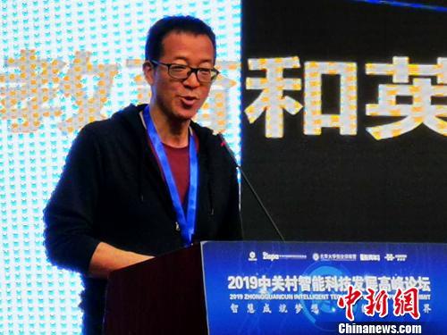 新东方教育集团创始人俞敏洪。/p中新网记者 李金磊 摄