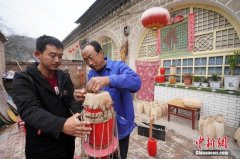 经济观察：中国决战深度贫困地区脱贫攻坚战